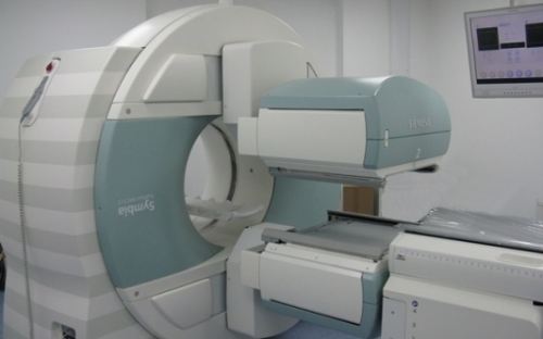 SPECT / CT skener