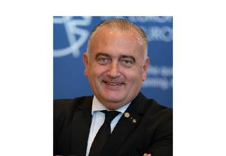 Prof. dr Lukas Rasulić - neurohirurg